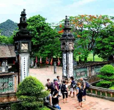 Chùm tour lễ hội: Cố Đô Hoa Lư - Động Am Tiên Tuyệt Tình Cốc - Đàm Vân Long - Ảnh 2
