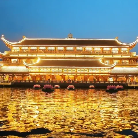 Chùa Tam Chúc - Địa Tạng Phi Lai Tự - Ảnh 2